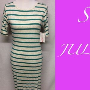 LuLaRoe S Julia Dress NWT